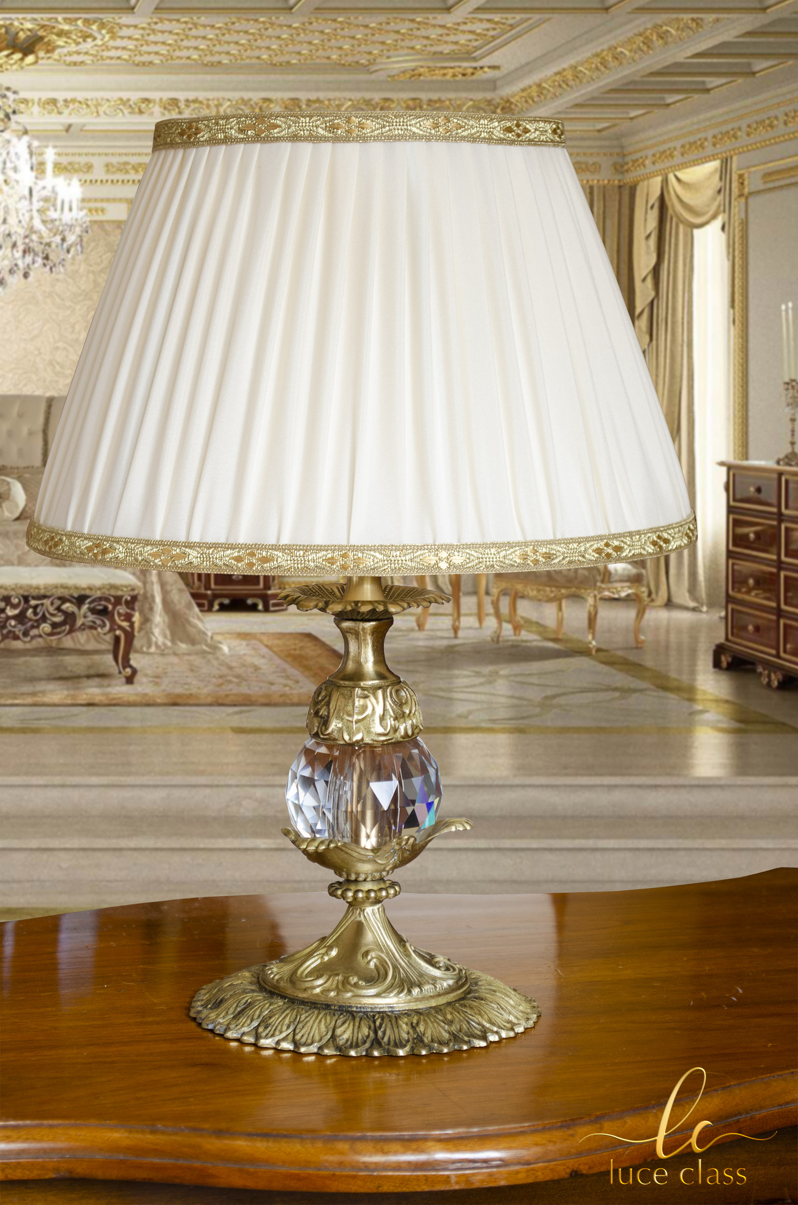 Lampada da salotto classica ottone